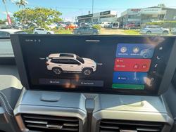 2025 LDV D90 Executive