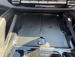 2025 LDV D90 Executive