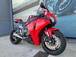 2008 Honda CBR1000RR (FIREBLADE) Red