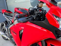 2008 Honda CBR1000RR (FIREBLADE) Red