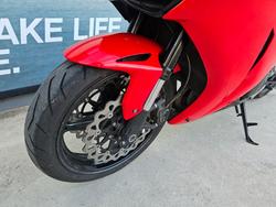 2008 Honda CBR1000RR (FIREBLADE) Red