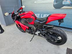 2008 Honda CBR1000RR (FIREBLADE) Red