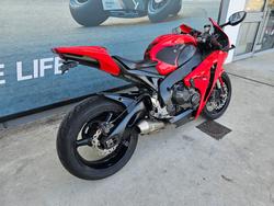 2008 Honda CBR1000RR (FIREBLADE) Red