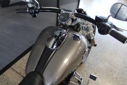 2016 Harley-davidson FXSB SOFTAIL BREAKOUT SILVER