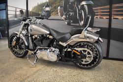 2016 Harley-davidson FXSB SOFTAIL BREAKOUT SILVER
