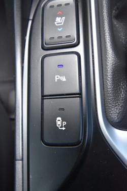 2016 Hyundai Santa Fe Highlander