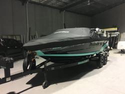 2019 MasterCraft XT21