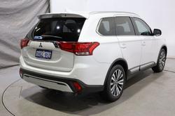 2020 Mitsubishi Outlander LS