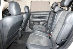 2020 Mitsubishi Outlander LS