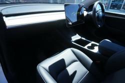 2022 Tesla
Model Y Rear-Wheel Drive