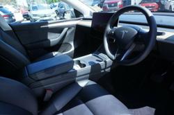 2023 Tesla Model Y Rear-Wheel Drive