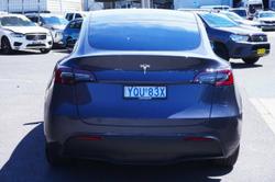 2023 Tesla Model Y Rear-Wheel Drive
