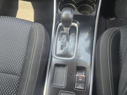 2020 Mitsubishi Outlander ES