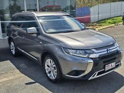 2020 Mitsubishi Outlander ES