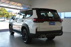 2025 LDV D90 Executive