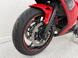 2024 Kawasaki NINJA 650L Red