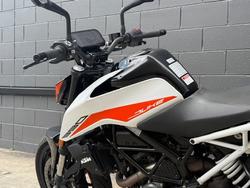 2022 Ktm 390 DUKE WHITE
