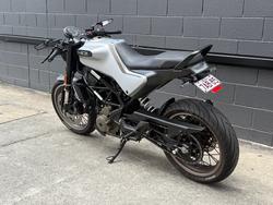 2021 HUSQVARNA VITPILEN 401 GREY