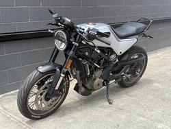 2021 HUSQVARNA VITPILEN 401 GREY