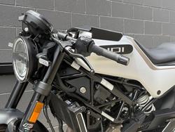 2021 HUSQVARNA VITPILEN 401 GREY