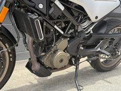 2021 HUSQVARNA VITPILEN 401 GREY