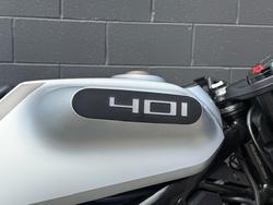 2021 HUSQVARNA VITPILEN 401 GREY