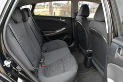 2016 Hyundai Accent Active