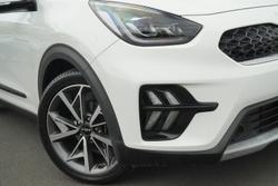2021 Kia Niro Hybrid Sport