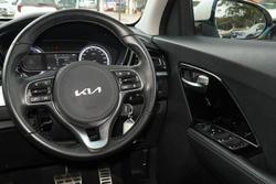 2021 Kia Niro Hybrid Sport