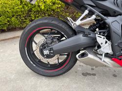 2024 Honda CBR650R Red