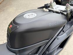 2011 DUCATI 848 EVO Black