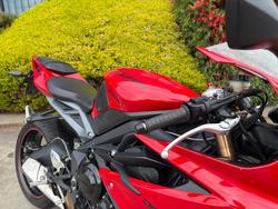 2016 Triumph DAYTONA 675 Red