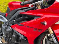 2016 Triumph DAYTONA 675 Red