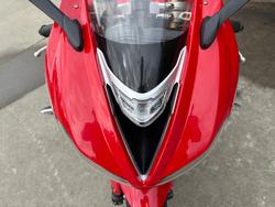2016 Triumph DAYTONA 675 Red