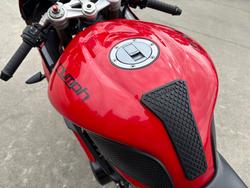2016 Triumph DAYTONA 675 Red