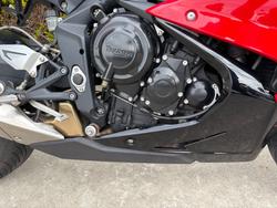 2016 Triumph DAYTONA 675 Red