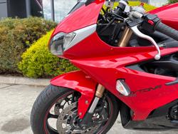 2016 Triumph DAYTONA 675 Red