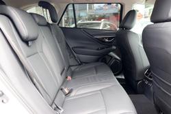 2025 Subaru Outback AWD Touring XT 6GEN MY25 AWD Crystal White