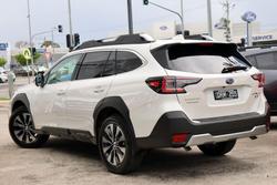 2025 Subaru Outback AWD Touring XT 6GEN MY25 AWD Crystal White