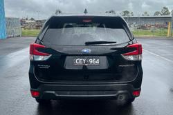 2022 Subaru
Forester 2.5i Premium