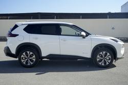 2025 Nissan X-TRAIL ST-L e-POWER