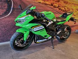2025 Kawasaki Ninja ZX-4R Ninja Green