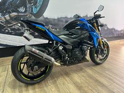 2022 Suzuki GSX-S750 BLUE