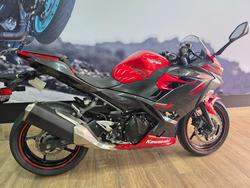 2019 Kawasaki NINJA 400