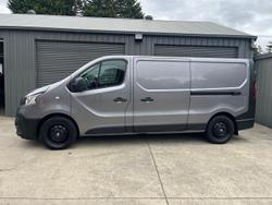 2018 Renault Trafic 103KW X82 Storm Grey