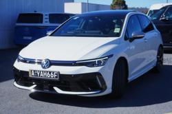 2025 Volkswagen
Golf R