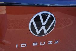 2024 Volkswagen ID. Buzz Pro BEV560