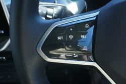 2024 Volkswagen ID. Buzz Pro BEV560