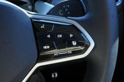 2024 Volkswagen ID. Buzz Pro BEV560