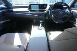 2019 Lexus ES 300h Sports Luxury